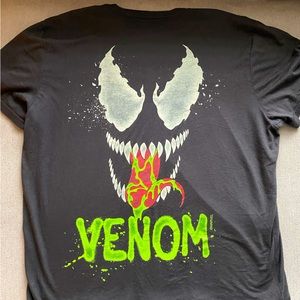 HOLLISTER x MARVEL VENOM TEE WITH VINTAGE WORN LOGO -SPIDER MAN T SHIRT